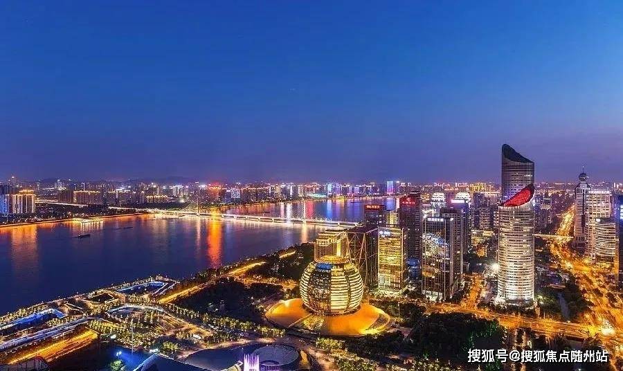 2025新澳门天天开好彩大全;-精选解析，2025澳门资料大全免费808